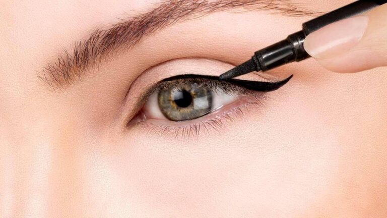 The Beauty of Permanent Eyeliner: Effortless Elegance Every Day Beauty of Permanent Eyeliner
